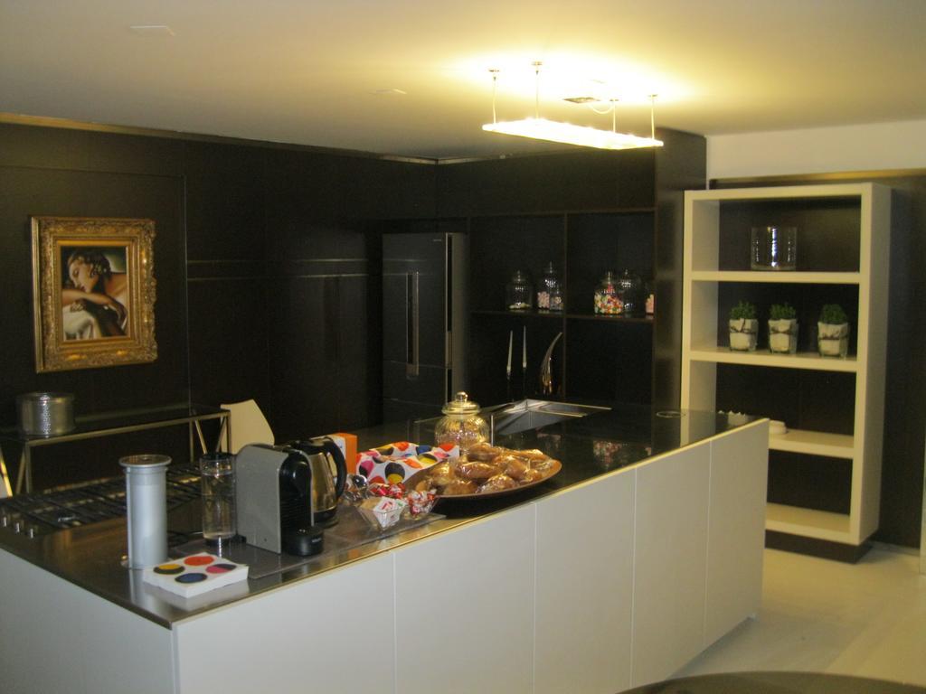 A14 Business Suite Sesto San Giovanni Værelse billede